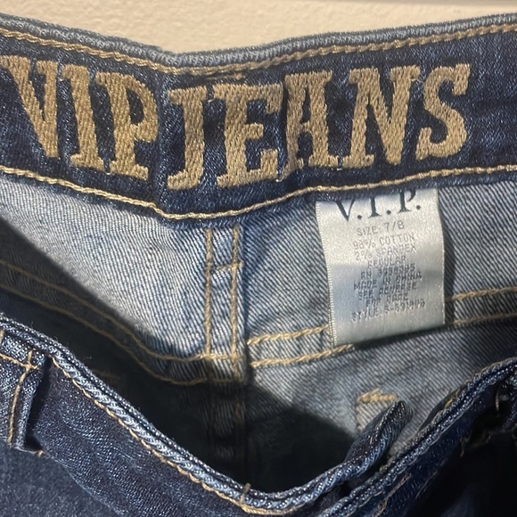 VIP Jeans - Picture 7 of 9
